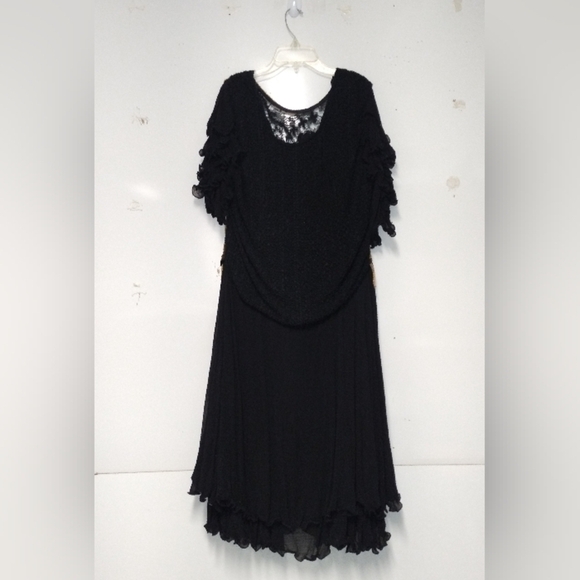 Vintage Black Chiffon Dress with Gold Sequin & Beaded Bodice – Holiday Glam Cock - Picture 3 of 9